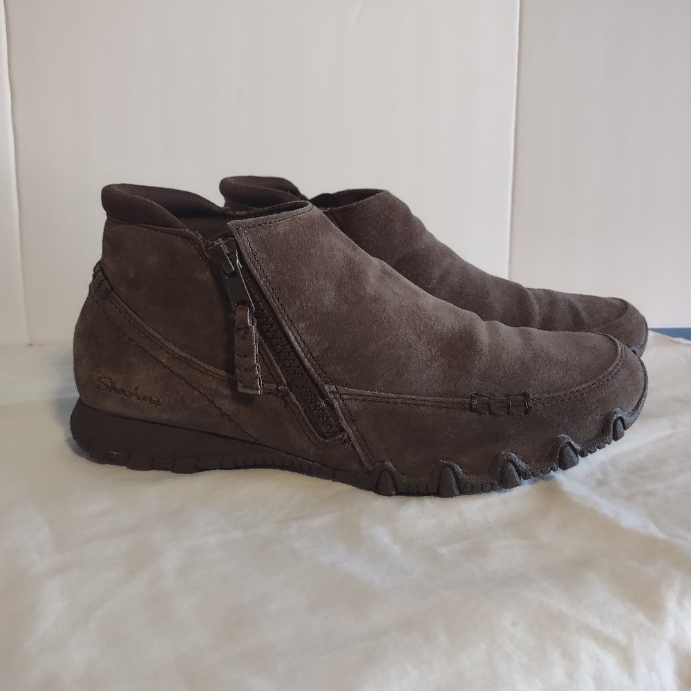 SKECHERS WOMEN'S BIKERS ZIP-UP ANKLE BOOTIE BROWN 8.5
